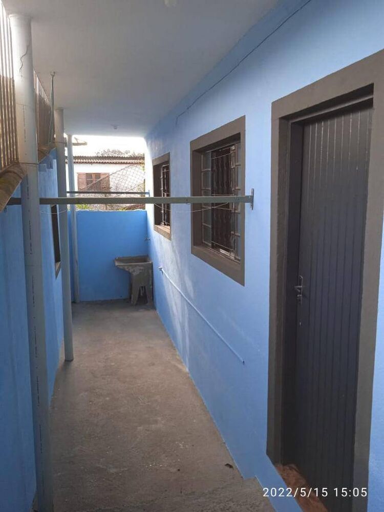 Casa à venda com 5 quartos, 180m² - Foto 2