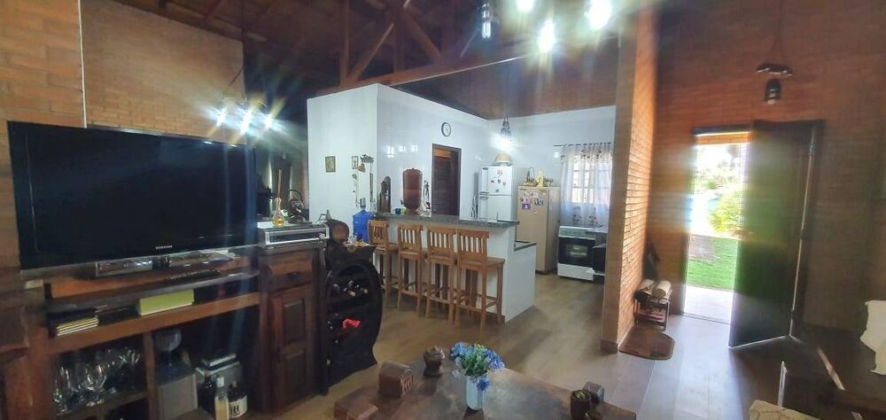 Chácara à venda com 4 quartos, 263m² - Foto 5