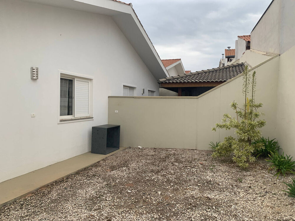 Casa à venda com 3 quartos, 86m² - Foto 2