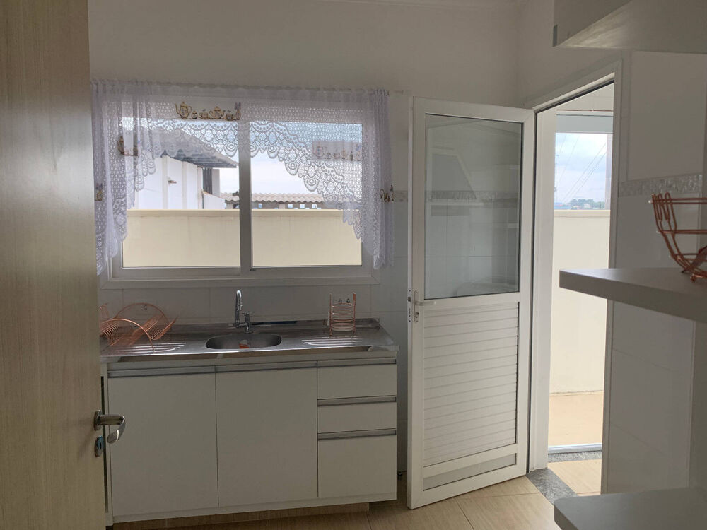 Casa à venda com 3 quartos, 86m² - Foto 8