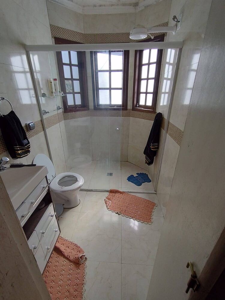 Chácara à venda com 3 quartos, 526m² - Foto 2