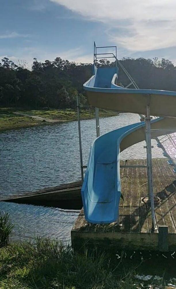 Chácara à venda com 4 quartos, 350m² - Foto 4