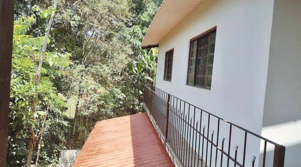 Chácara à venda com 3 quartos, 170m² - Foto 1
