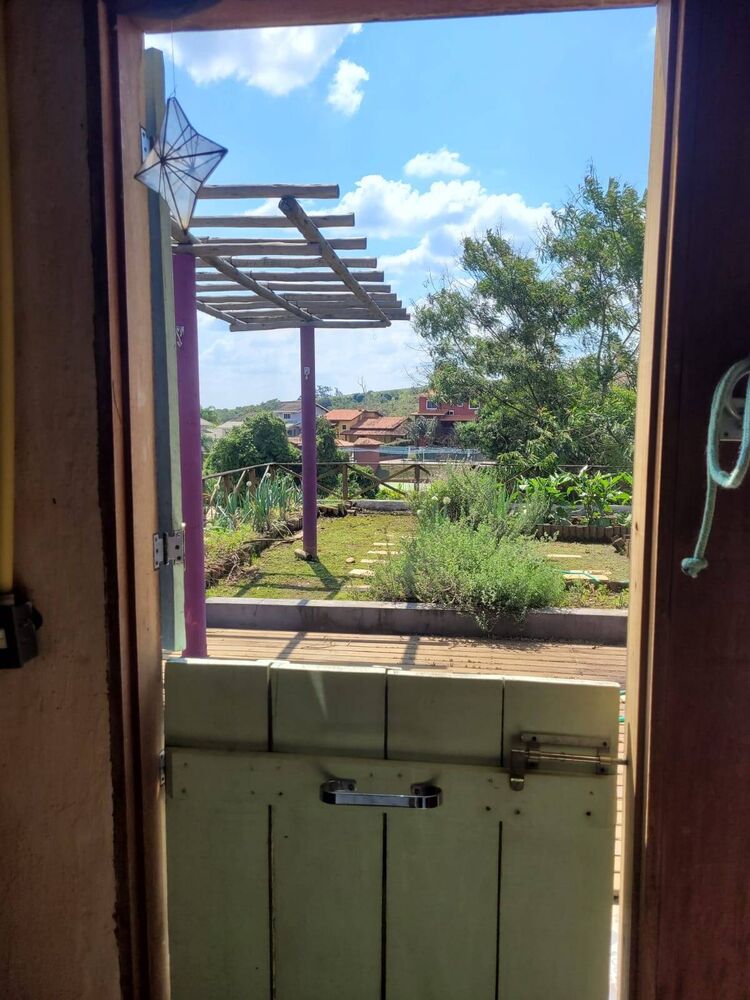 Chácara à venda com 3 quartos, 160m² - Foto 4