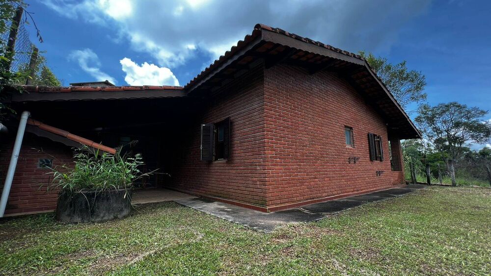Chácara à venda com 2 quartos, 100m² - Foto 2