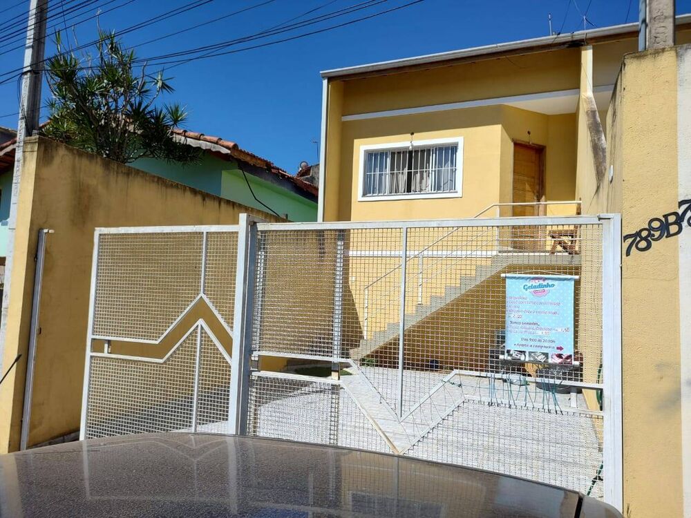 Casa à venda com 2 quartos, 76m² - Foto 1
