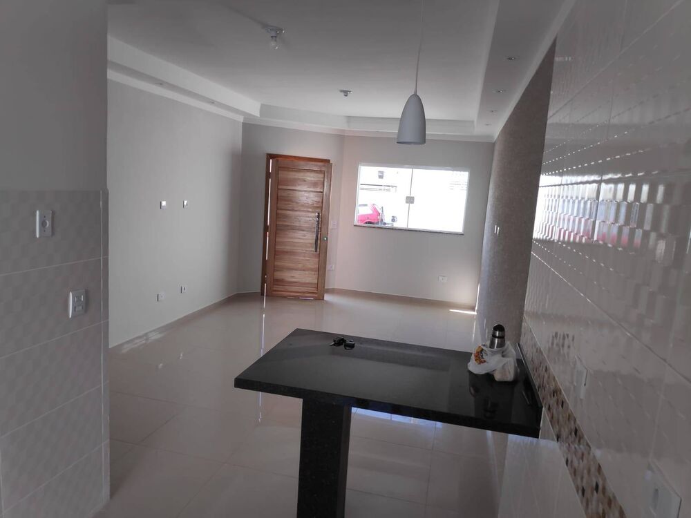 Casa à venda com 2 quartos, 95m² - Foto 2