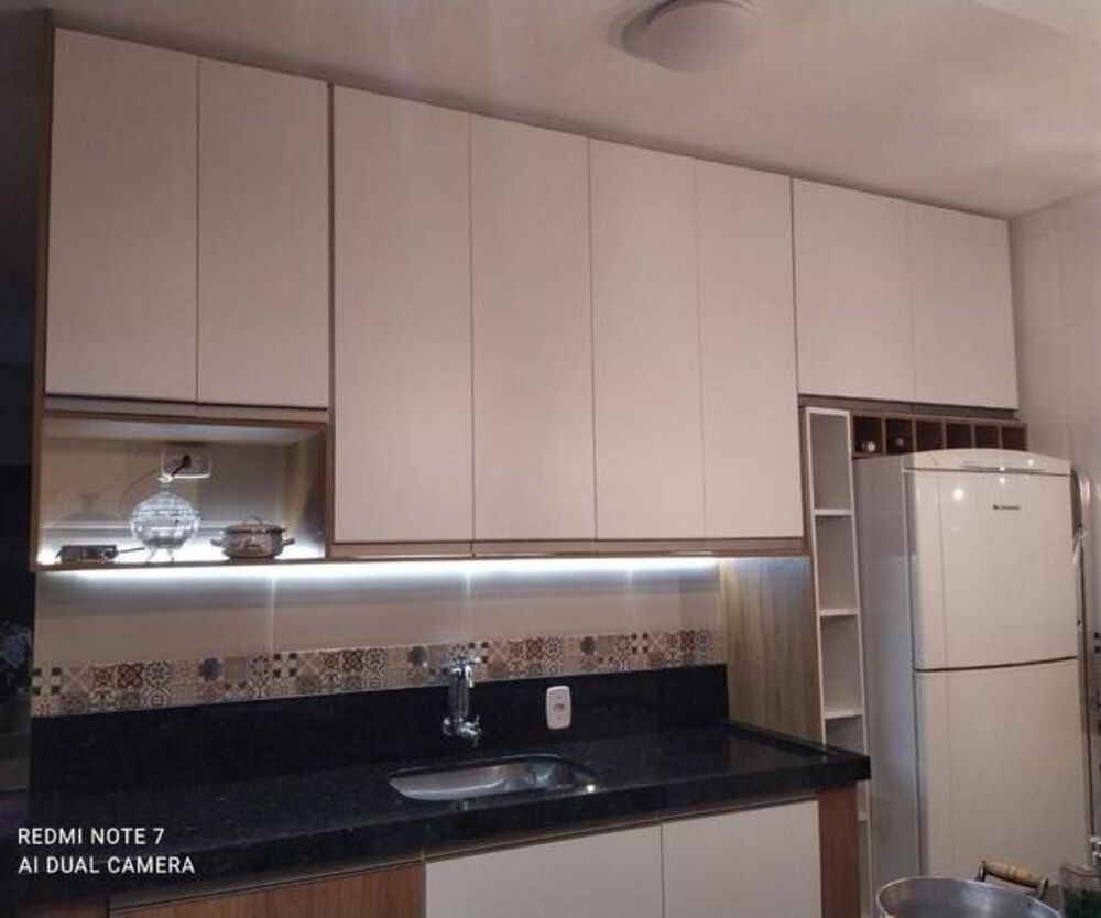 Casa à venda com 3 quartos, 100m² - Foto 11
