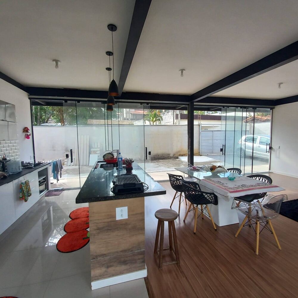Casa à venda com 2 quartos, 180m² - Foto 10