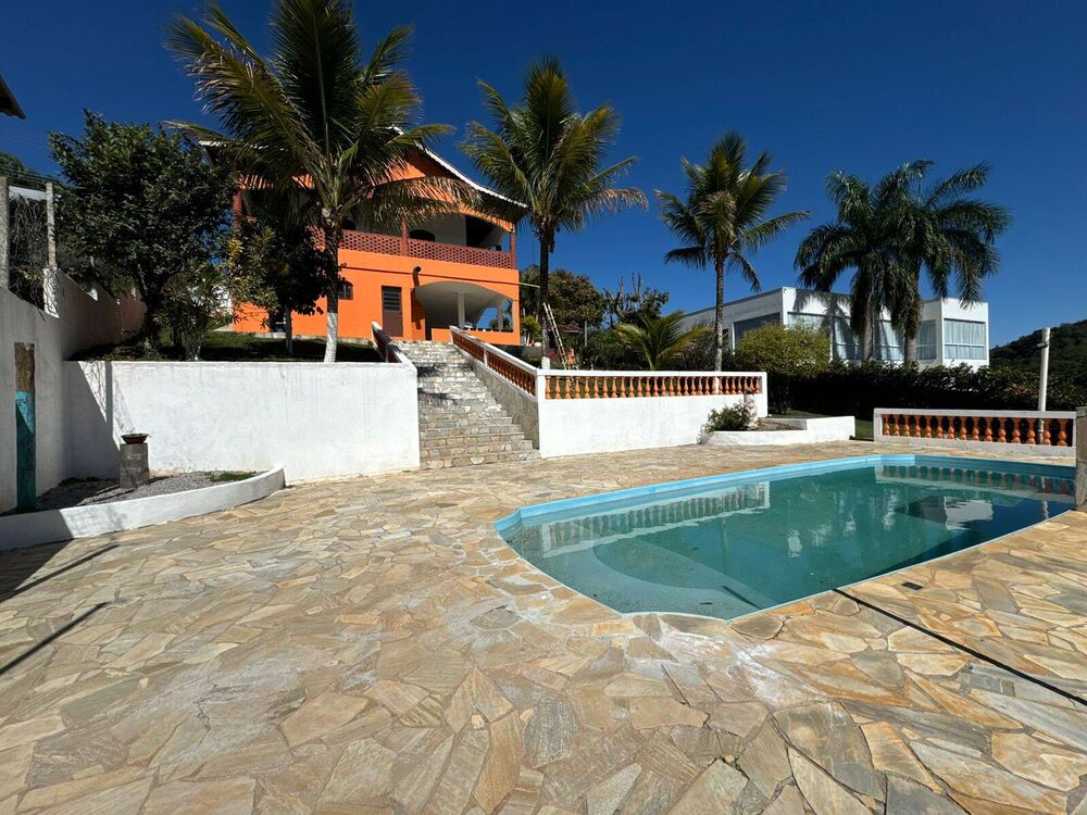 Casa à venda com 4 quartos, 390m² - Foto 2