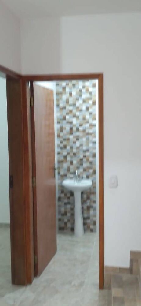 Casa à venda com 2 quartos, 110m² - Foto 5