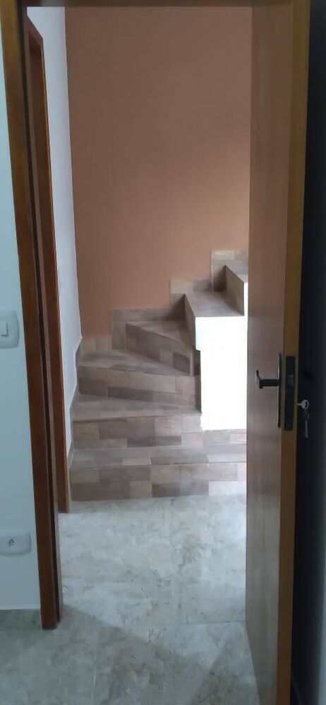 Casa à venda com 2 quartos, 110m² - Foto 4