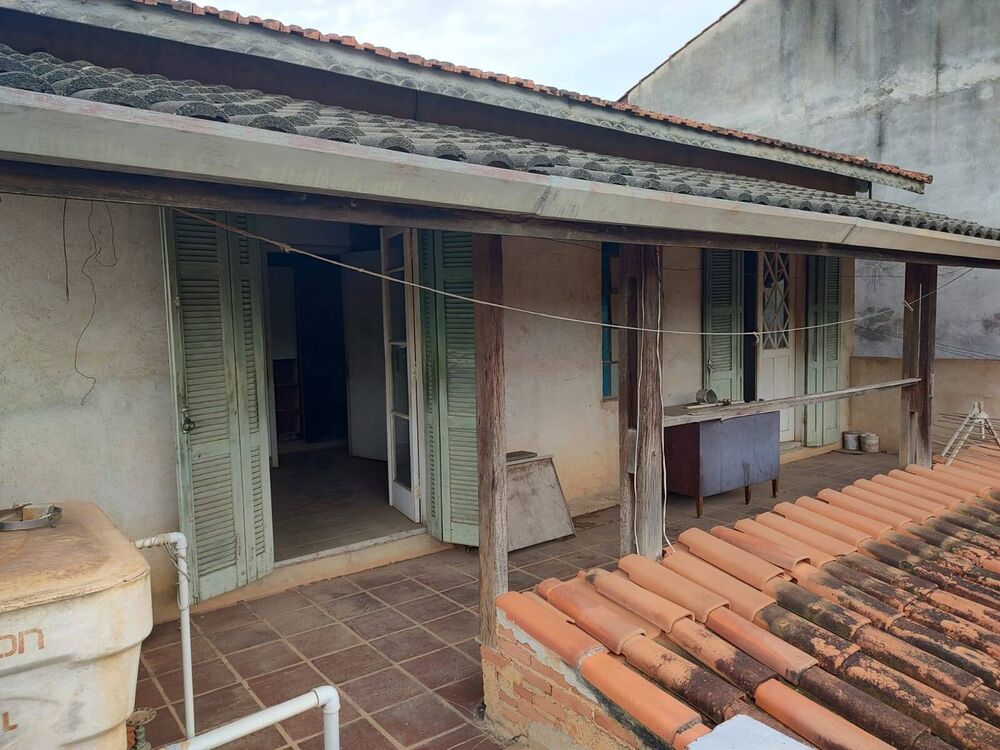 Casa à venda com 3 quartos, 231m² - Foto 10