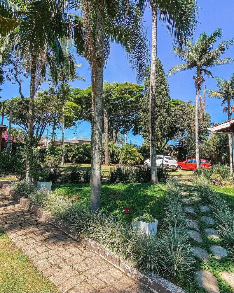Casa de Condomínio à venda com 3 quartos, 500m² - Foto 2
