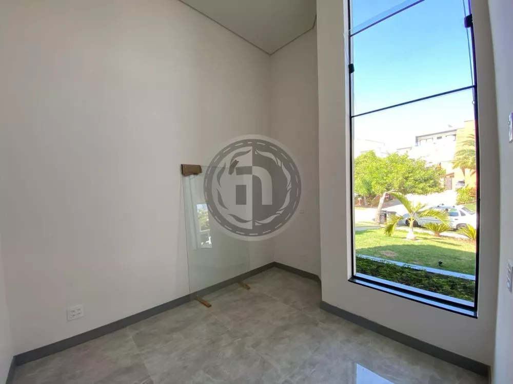 Casa de Condomínio à venda com 4 quartos, 340m² - Foto 3