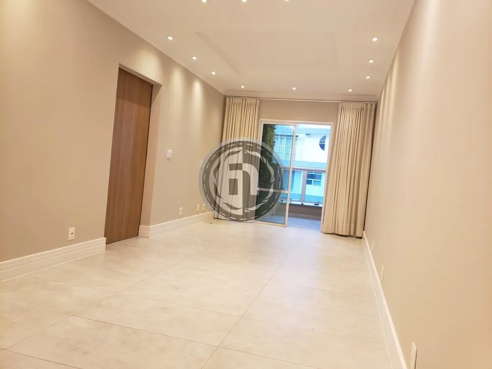 Cobertura, 3 quartos, 200 m² - Foto 1