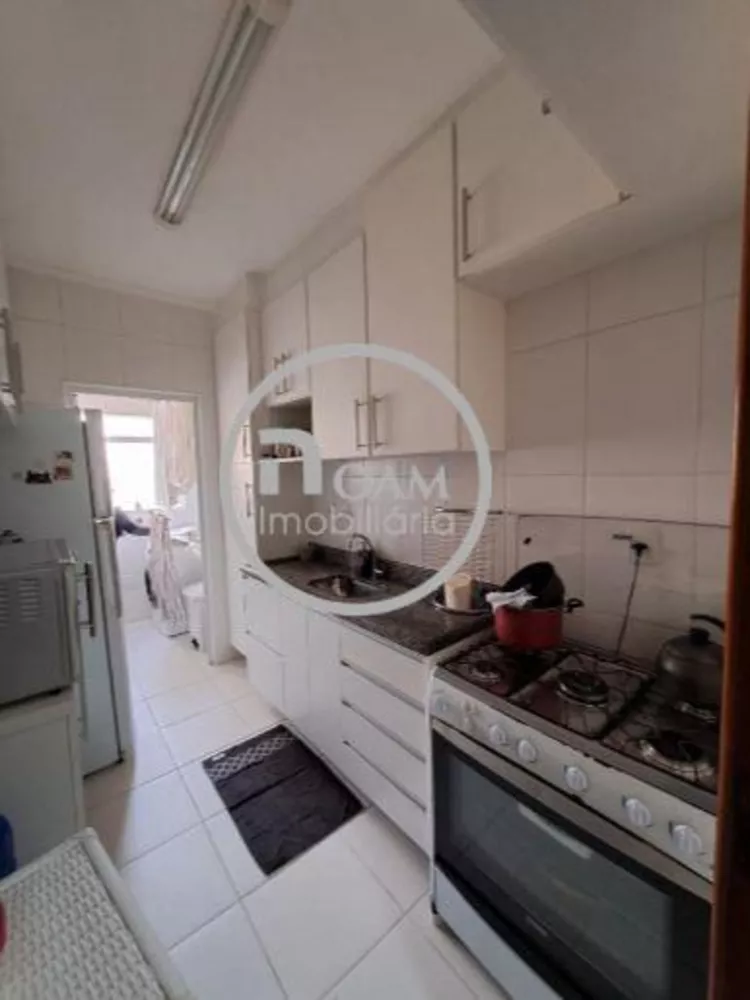 Apartamento à venda com 2 quartos, 58m² - Foto 3