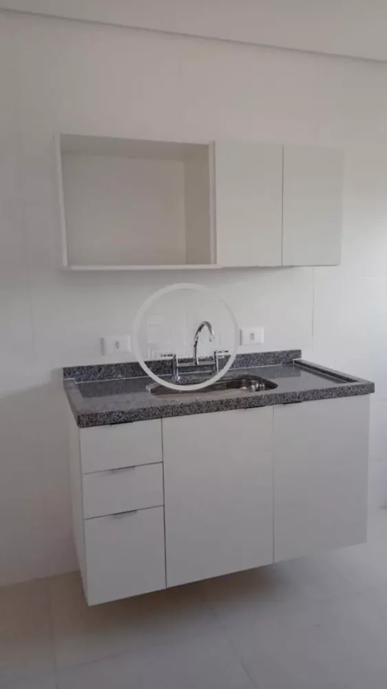 Apartamento à venda com 2 quartos, 64m² - Foto 7