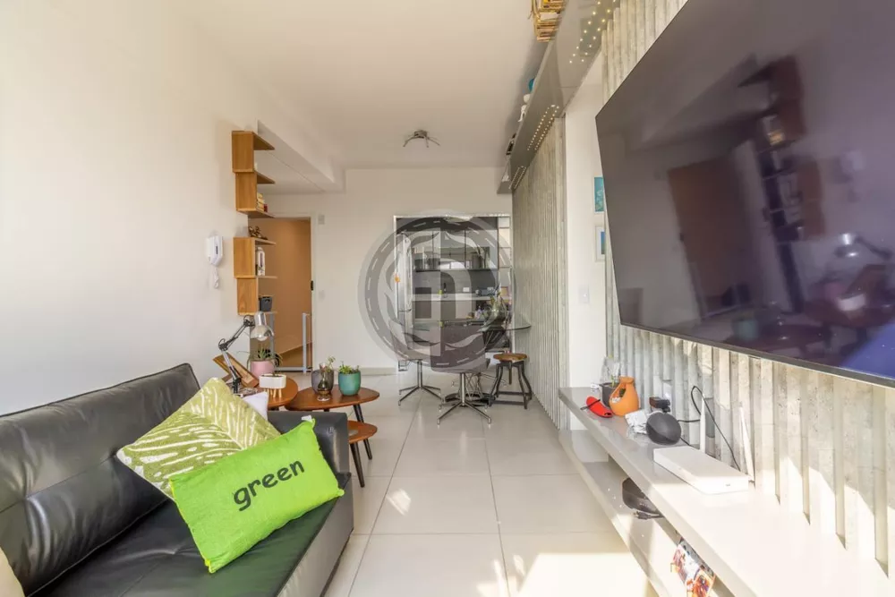 Apartamento à venda com 2 quartos, 58m² - Foto 4