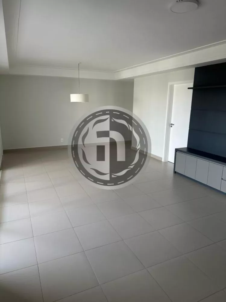 Apartamento à venda com 3 quartos, 125m² - Foto 1