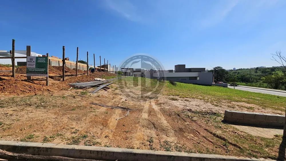 Terreno à venda, 220m² - Foto 1