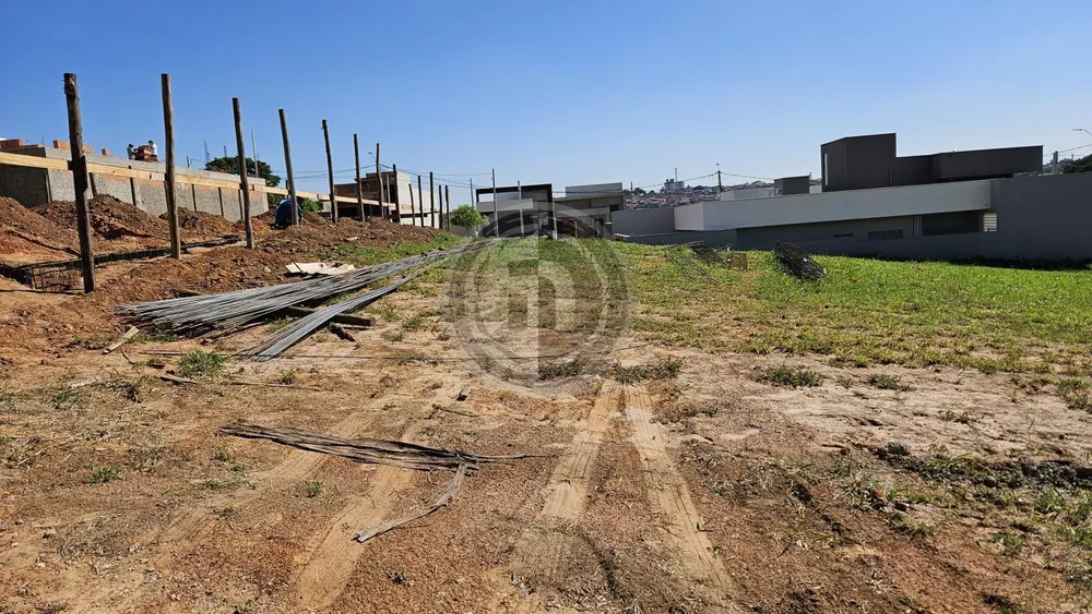 Terreno à venda, 220m² - Foto 2