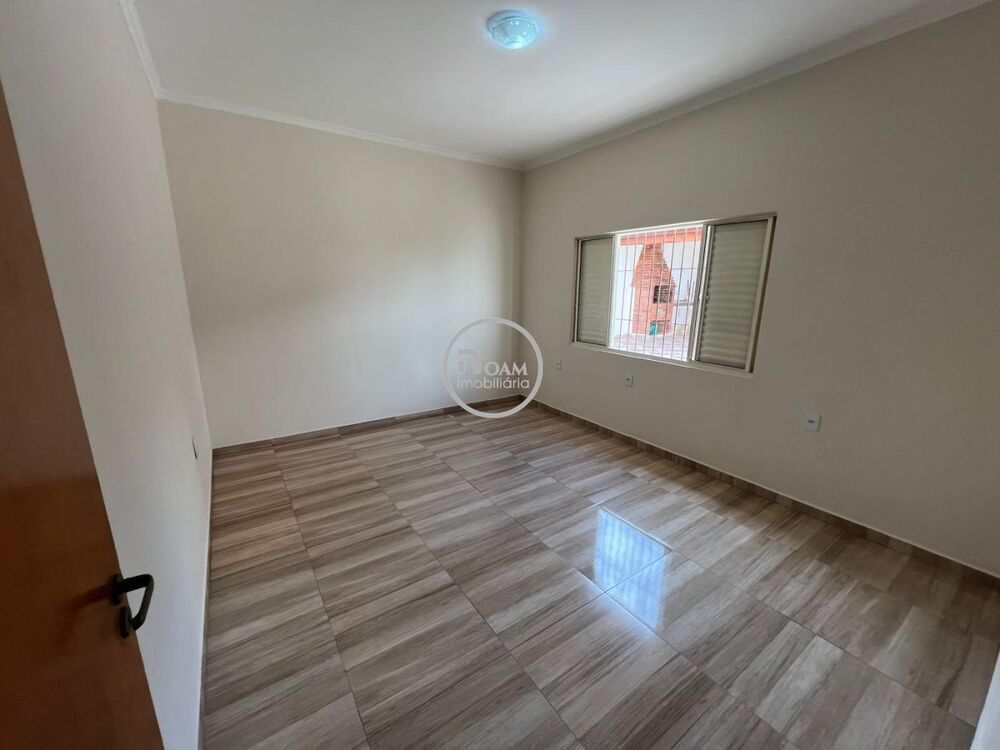 Casa à venda com 4 quartos, 161m² - Foto 7