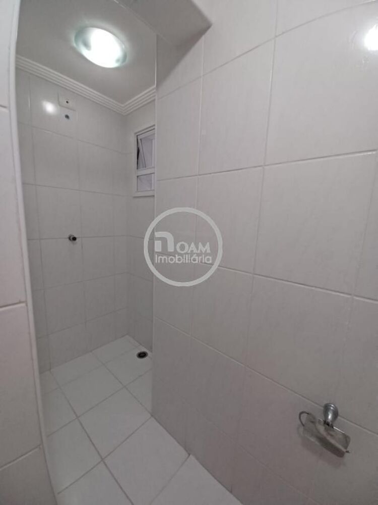 Apartamento para alugar com 3 quartos, 96m² - Foto 6
