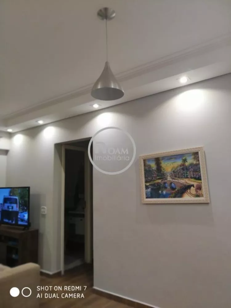 Apartamento à venda com 2 quartos, 47m² - Foto 3