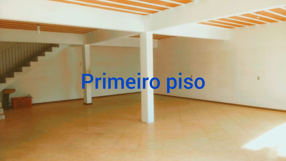 Casa Comercial à venda com 4 quartos, 207m² - Foto 6