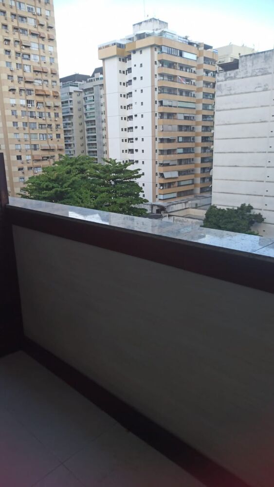 Apartamento à venda e aluguel com 2 quartos, 70m² - Foto 3