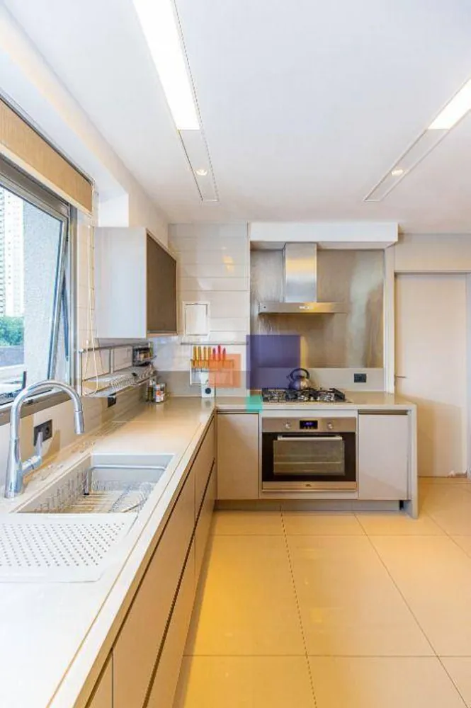 Apartamento, 3 quartos, 785 m² - Foto 4