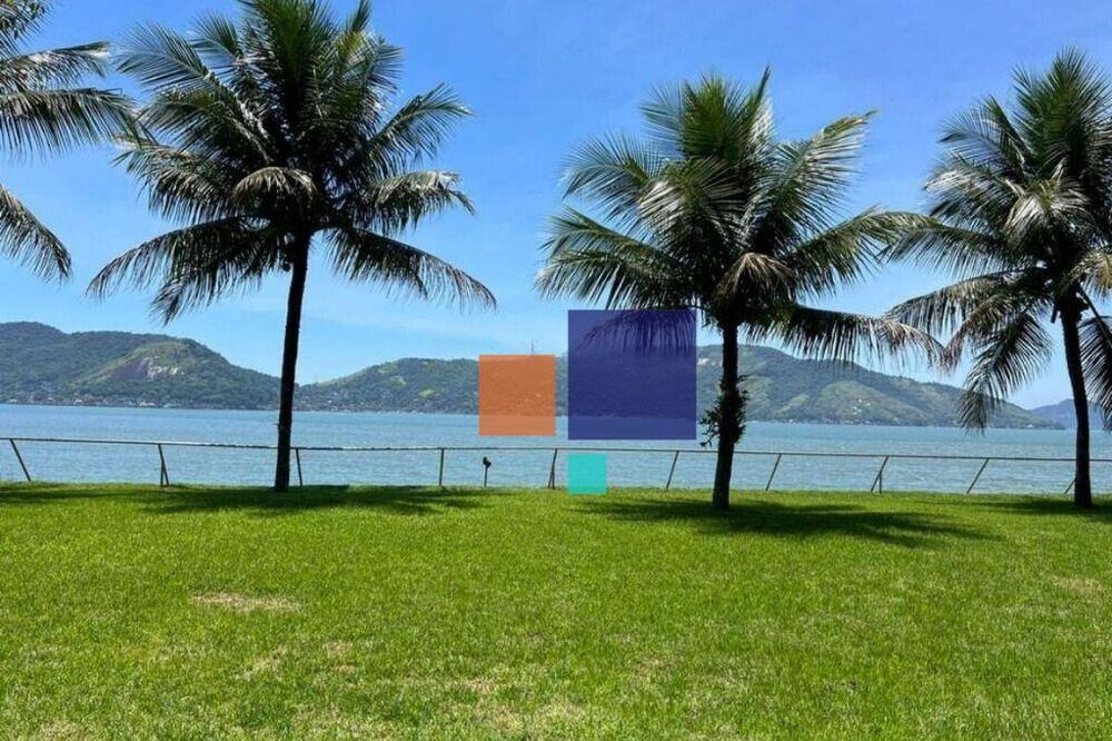 Casa à venda com 6 quartos, 1500m² - Foto 4