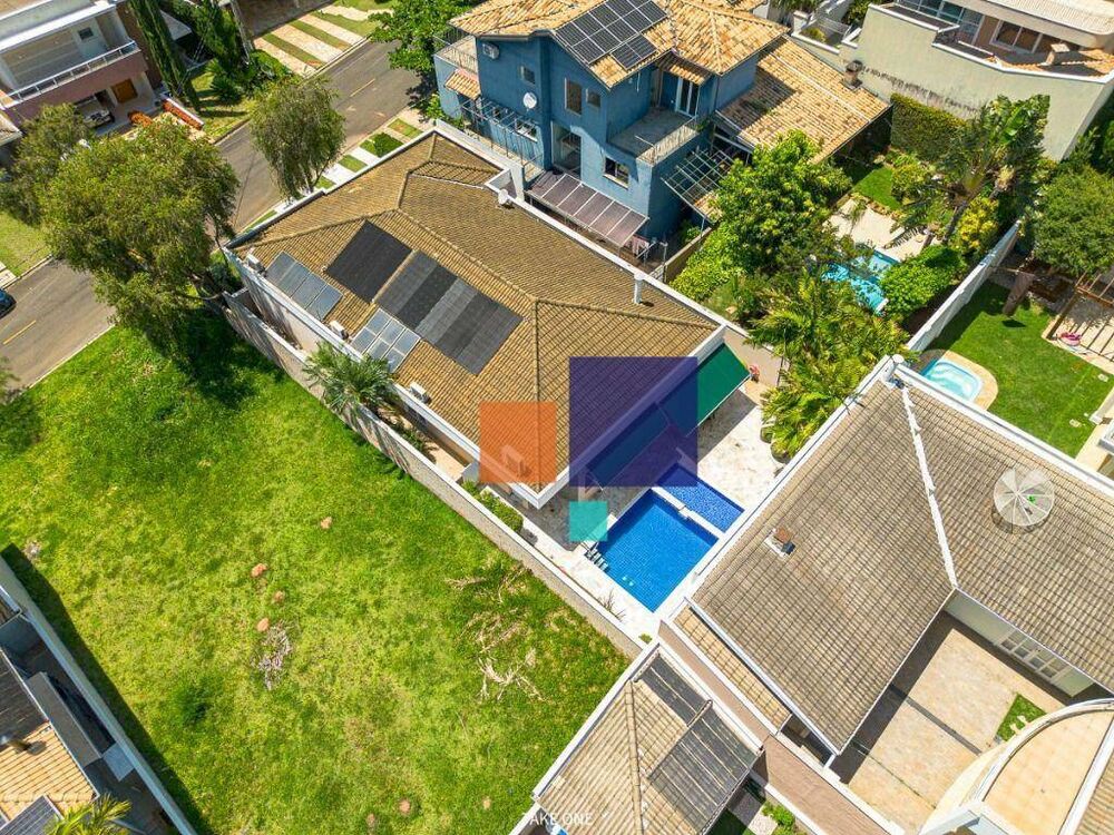 Casa de Condomínio à venda com 3 quartos, 235m² - Foto 9