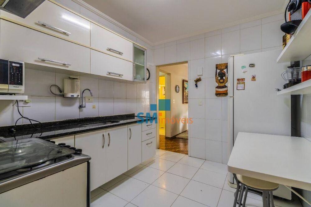 Apartamento à venda com 3 quartos, 95m² - Foto 9