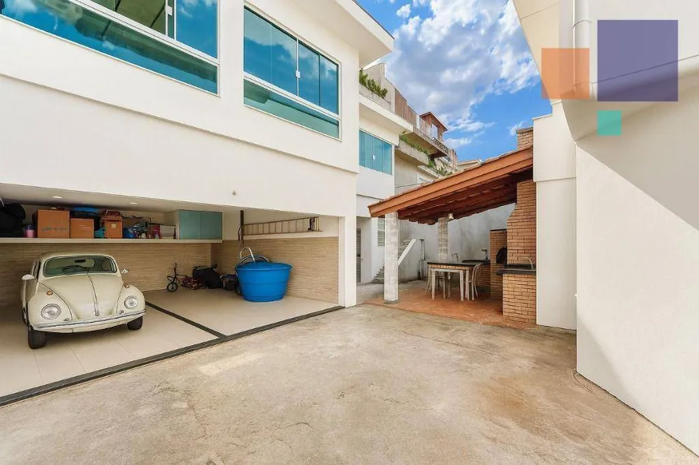 Sobrado, 4 quartos, 299 m² - Foto 1
