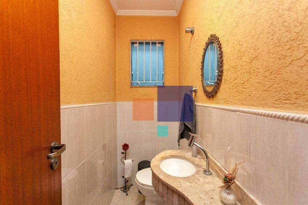 Sobrado à venda com 3 quartos, 184m² - Foto 2