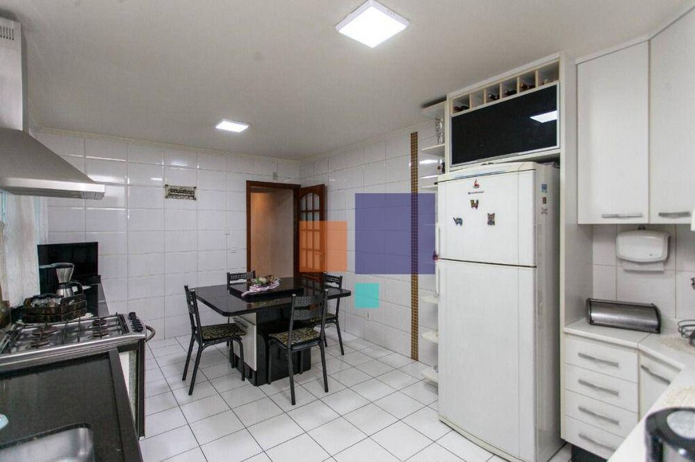 Sobrado à venda com 3 quartos, 184m² - Foto 4