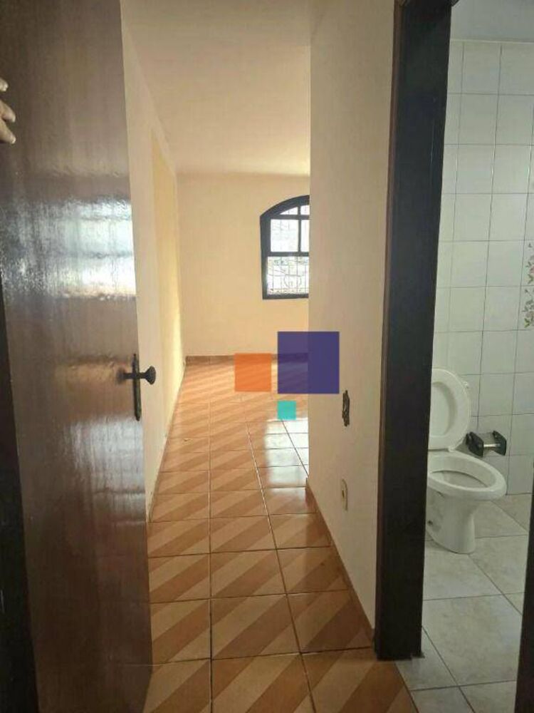 Sobrado, 3 quartos, 215 m² - Foto 3
