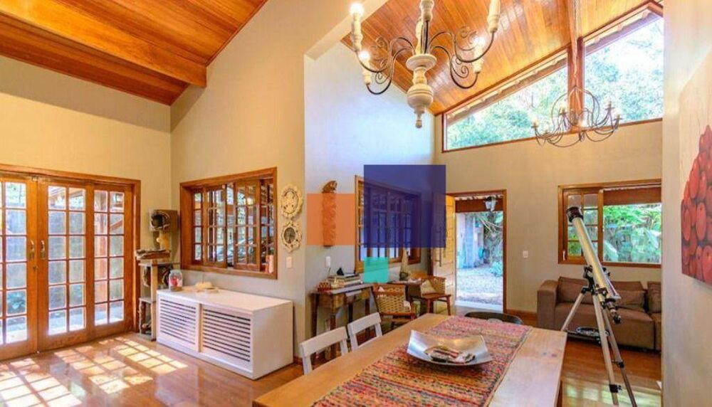 Casa, 4 quartos, 350 m² - Foto 1