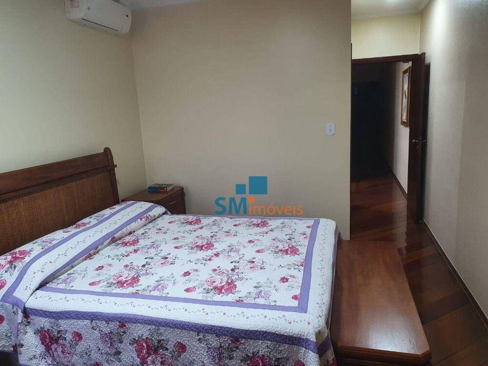 Sobrado à venda com 3 quartos, 202m² - Foto 4