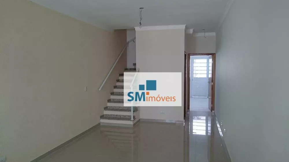 Sobrado à venda com 3 quartos, 100m² - Foto 2