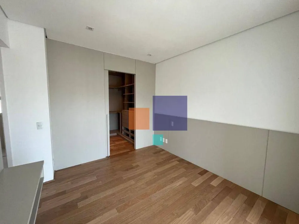 Apartamento, 3 quartos, 197 m² - Foto 2
