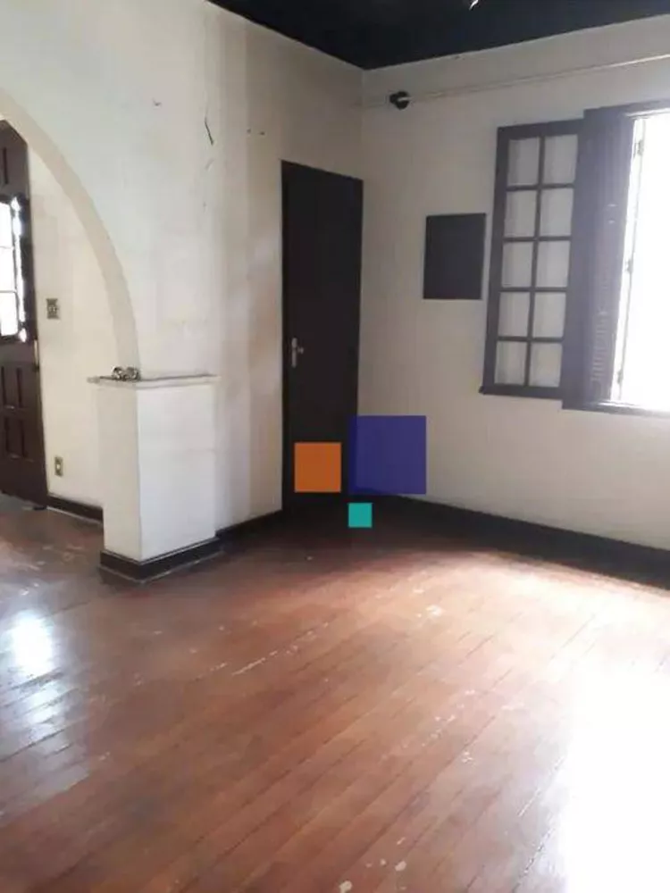 Casa à venda com 3 quartos, 190m² - Foto 2