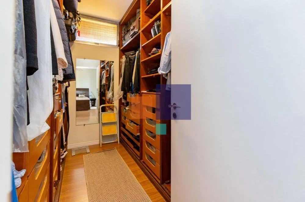 Sobrado, 4 quartos, 351 m² - Foto 2