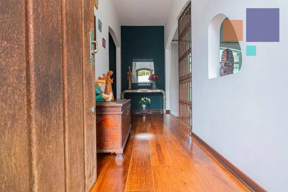 Casa, 4 quartos, 219 m² - Foto 2