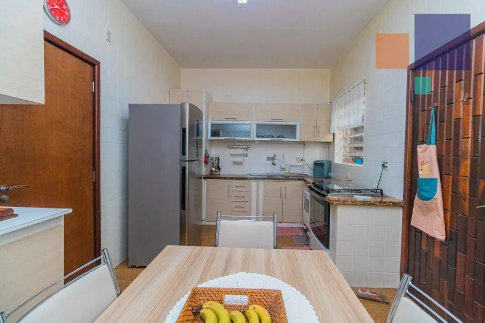 Casa, 4 quartos, 219 m² - Foto 11