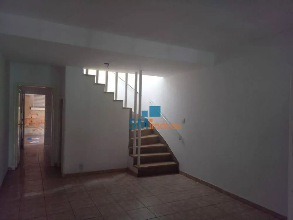 Sobrado à venda com 2 quartos, 160m² - Foto 3