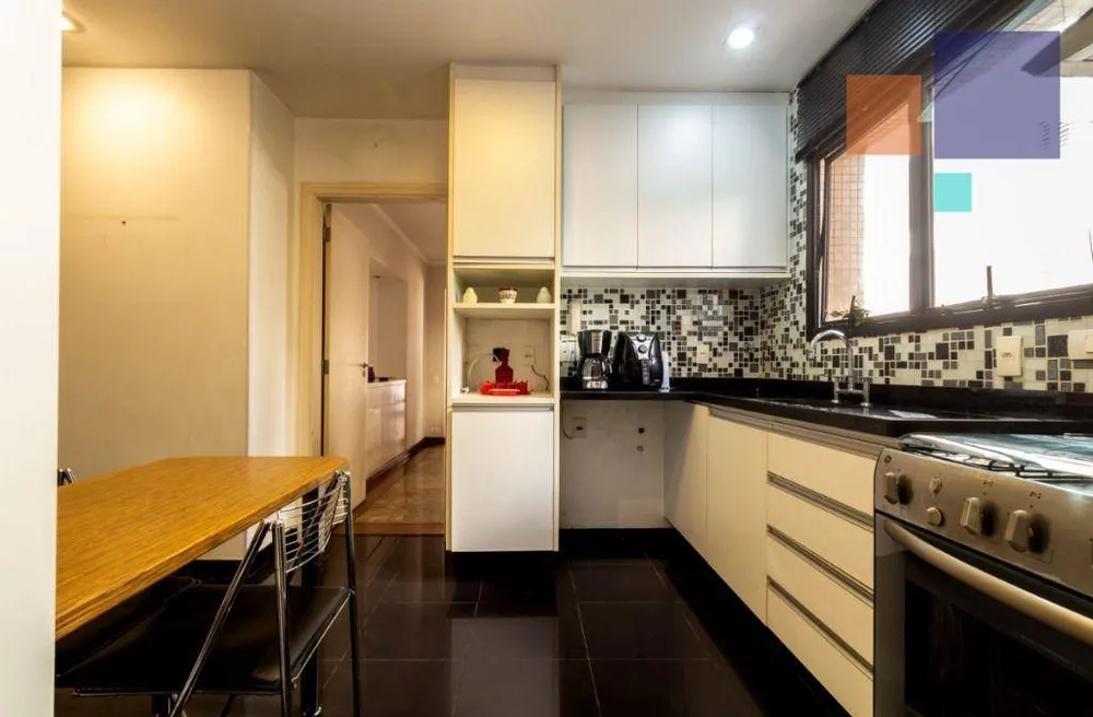 Apartamento, 4 quartos, 215 m² - Foto 7
