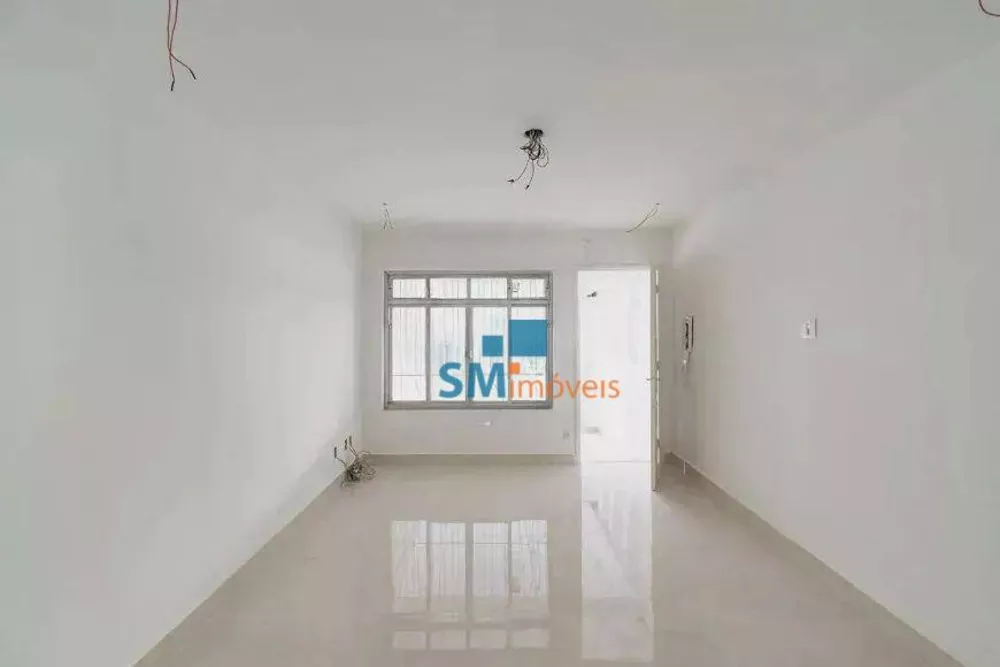 Casa à venda com 3 quartos, 120m² - Foto 2